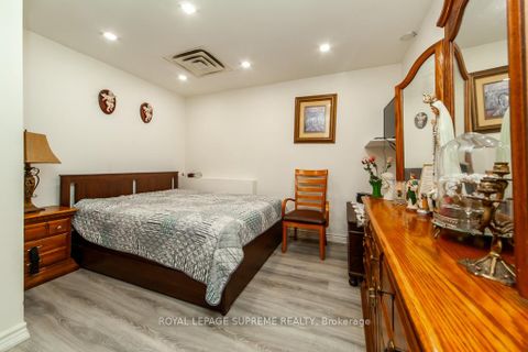 Photo 13 at 529 Rogers Road, Eglinton West, Toronto