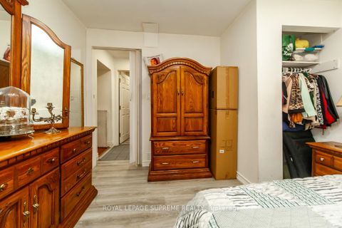 Photo 14 at 529 Rogers Road, Eglinton West, Toronto
