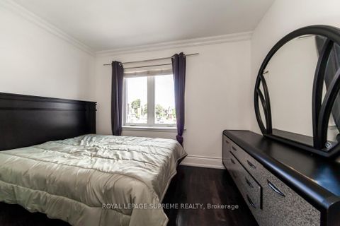 Photo 36 at 529 Rogers Road, Eglinton West, Toronto