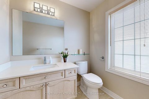 Photo 18 at 24 Gannett Drive, Jefferson, Richmond Hill