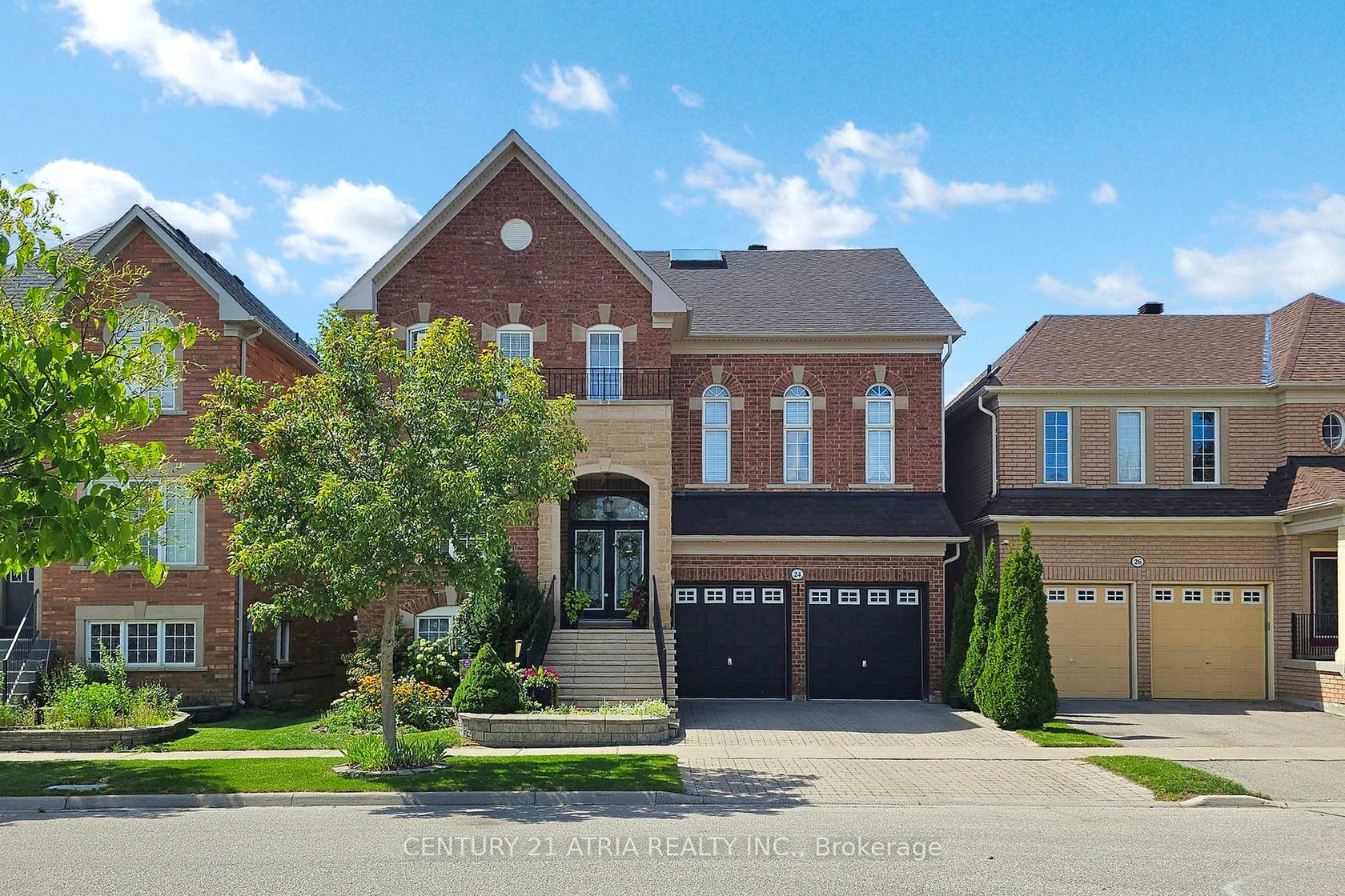 24 Gannett Drive, Jefferson, Richmond Hill 