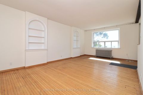 Photo 3 at 21 - 2697 Lake Shore Boulevard W, Mimico, Toronto