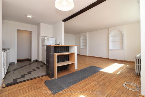 Photo 9 at 21 - 2697 Lake Shore Boulevard W, Mimico, Toronto