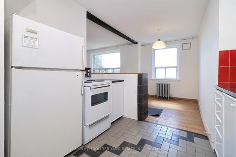 Photo 10 at 21 - 2697 Lake Shore Boulevard W, Mimico, Toronto