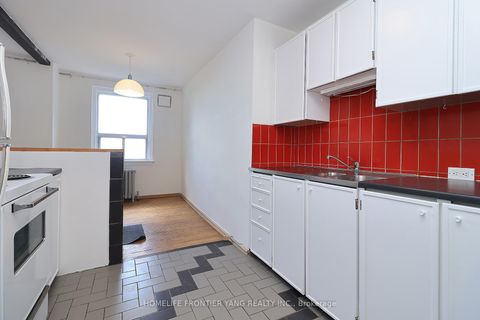 Photo 11 at 21 - 2697 Lake Shore Boulevard W, Mimico, Toronto