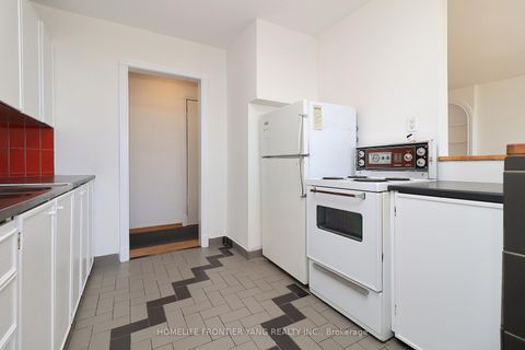 Photo 12 at 21 - 2697 Lake Shore Boulevard W, Mimico, Toronto