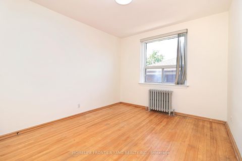 Photo 15 at 21 - 2697 Lake Shore Boulevard W, Mimico, Toronto