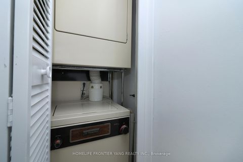 Photo 20 at 21 - 2697 Lake Shore Boulevard W, Mimico, Toronto