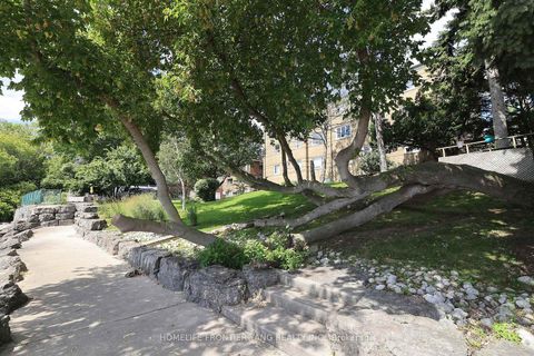 Photo 26 at 21 - 2697 Lake Shore Boulevard W, Mimico, Toronto