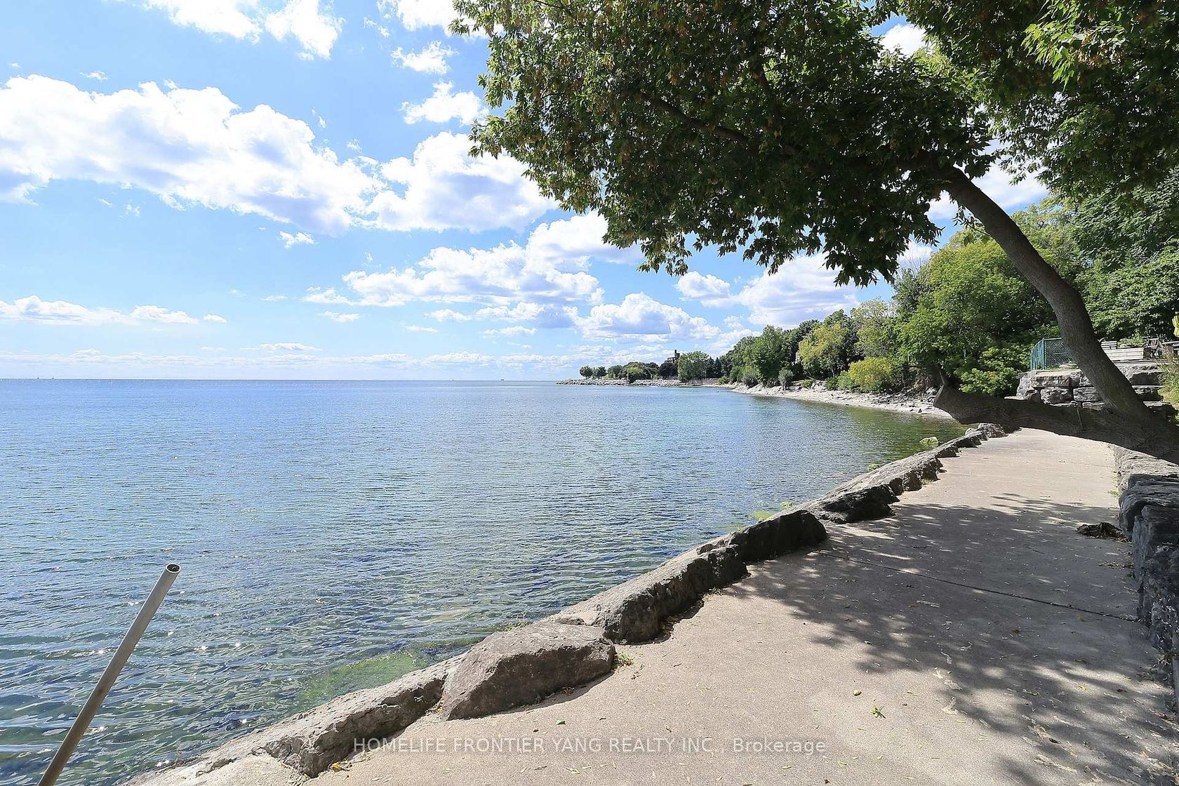 21 - 2697 Lake Shore Boulevard W, Mimico, Toronto 