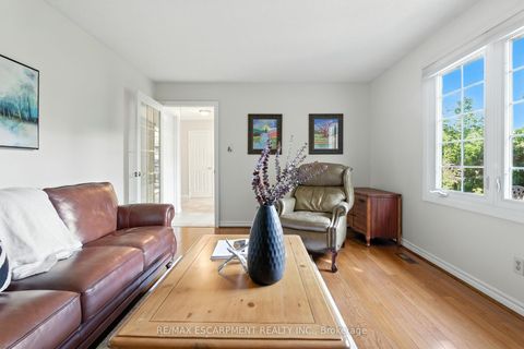 Photo 13 at 252 Mississauga Street, BR Bronte, Oakville