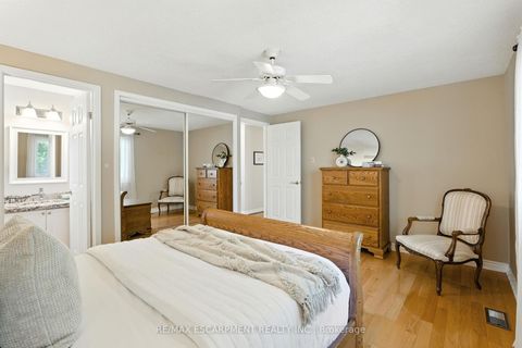 Photo 18 at 252 Mississauga Street, BR Bronte, Oakville