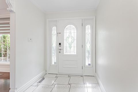 Photo 5 at 56 Silverthorne Bush Drive, Markland Wood, Toronto