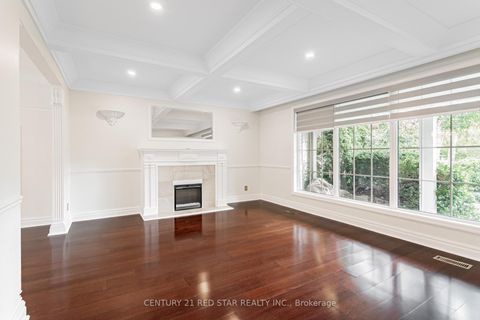 Photo 6 at 56 Silverthorne Bush Drive, Markland Wood, Toronto