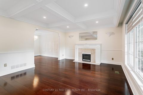 Photo 7 at 56 Silverthorne Bush Drive, Markland Wood, Toronto