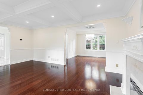 Photo 8 at 56 Silverthorne Bush Drive, Markland Wood, Toronto