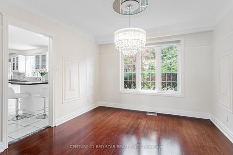 Photo 11 at 56 Silverthorne Bush Drive, Markland Wood, Toronto