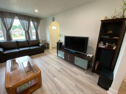 Photo 7 at 1248 Warden Avenue, Maryvale, Toronto