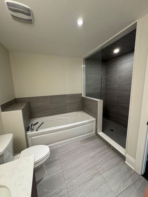 Photo 17 at 10 - 95 Brookfield Road, CO Central, Oakville