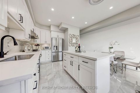 Photo 16 at 22 Garneau Street, Vaughan Grove, Vaughan