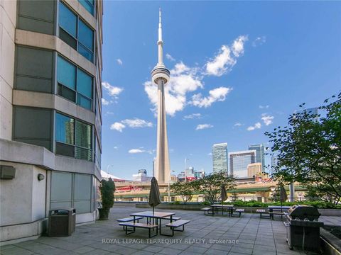 Photo 6 at 1112 - 228 Queens Quay W, Waterfront Communities C1, Toronto