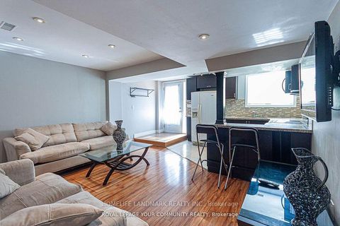 Photo 16 at 111 Deerwood Crescent, Oak Ridges, Richmond Hill