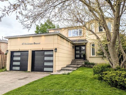 Photo 1 at 48 Coldstream Crescent, Devonsleigh, Richmond Hill