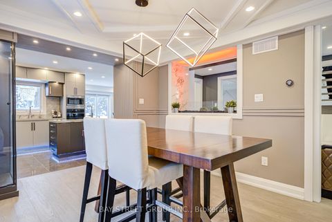 Photo 19 at 48 Coldstream Crescent, Devonsleigh, Richmond Hill