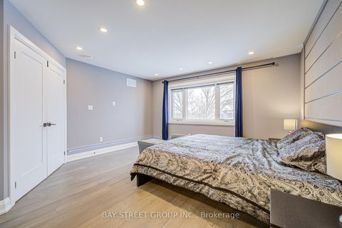 Photo 25 at 48 Coldstream Crescent, Devonsleigh, Richmond Hill