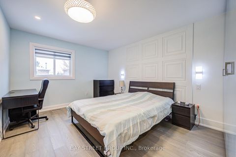 Photo 30 at 48 Coldstream Crescent, Devonsleigh, Richmond Hill