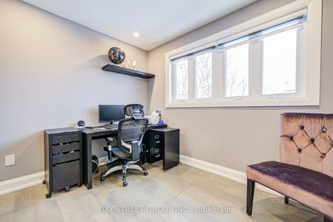 Photo 39 at 48 Coldstream Crescent, Devonsleigh, Richmond Hill