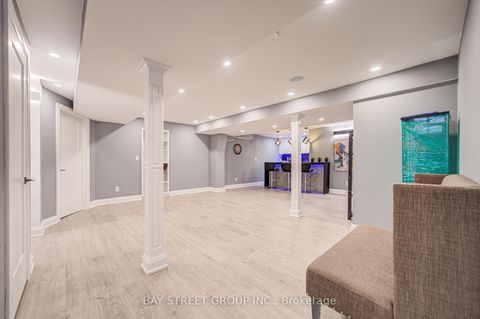 Photo 47 at 48 Coldstream Crescent, Devonsleigh, Richmond Hill