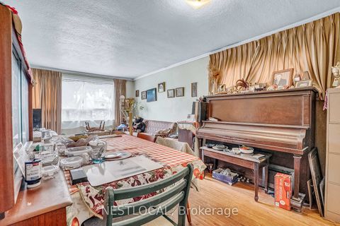 Photo 5 at 37 Enfield Avenue, Alderwood, Toronto