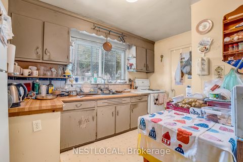 Photo 6 at 37 Enfield Avenue, Alderwood, Toronto