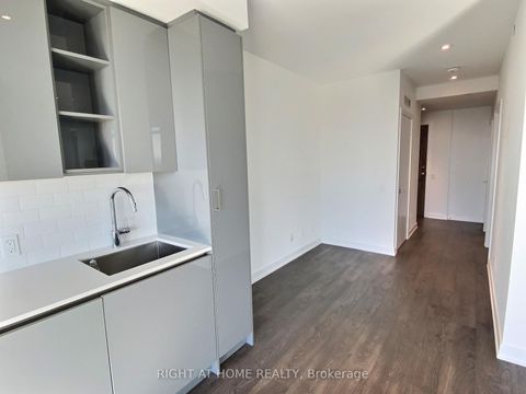 Photo 9 at 2707 - 251 Manitoba Street, Mimico, Toronto Photo 9 at 2707 - 251 Manitoba Street, Mimico, Toronto