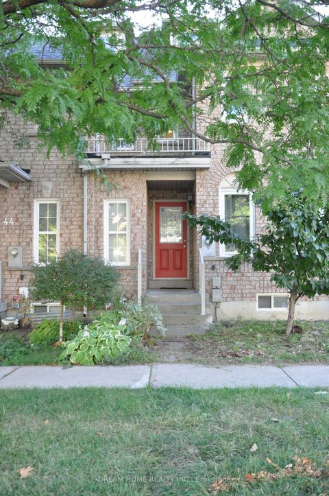 Photo 0 at 46 Baffin Court, Langstaff, Richmond Hill