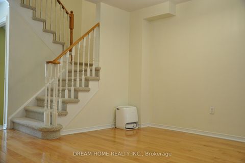 Photo 2 at 46 Baffin Court, Langstaff, Richmond Hill