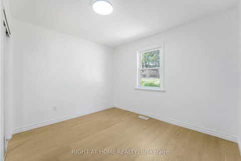 Photo 11 at 36 Vanbrugh Avenue, Cliffside, Toronto