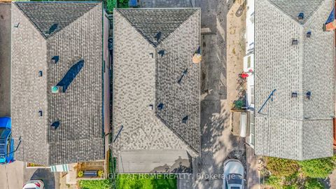 Photo 24 at 36 Vanbrugh Avenue, Cliffside, Toronto