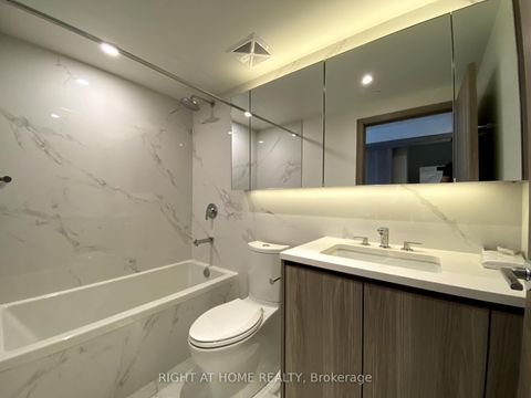 Photo 3 at 606 - 25 McMahon Drive, Bayview Village, Toronto