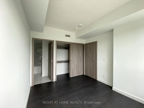 Photo 9 at 606 - 25 McMahon Drive, Bayview Village, Toronto