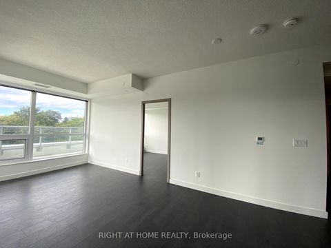Photo 12 at 606 - 25 McMahon Drive, Bayview Village, Toronto