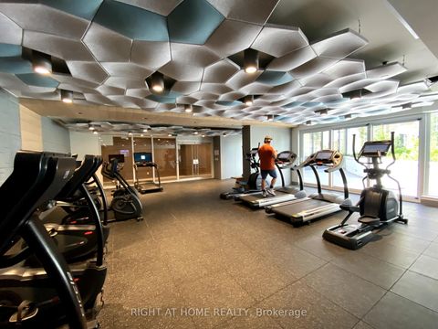 Photo 25 at 606 - 25 McMahon Drive, Bayview Village, Toronto
