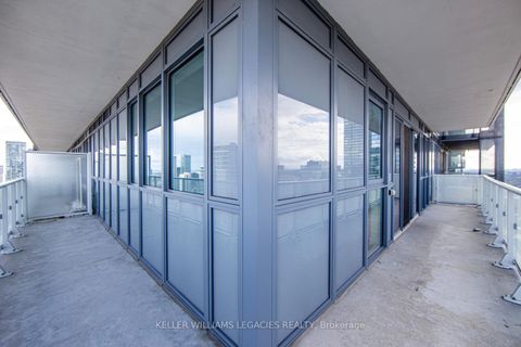 Photo 17 at 3705 - 7 Grenville Street, Bay Street Corridor, Toronto