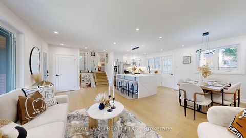 Photo 4 at 38 Cresthaven Drive, Hillcrest Village, Toronto