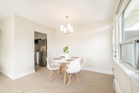 Photo 13 at 501 - 78 Warren Road, Casa Loma, Toronto