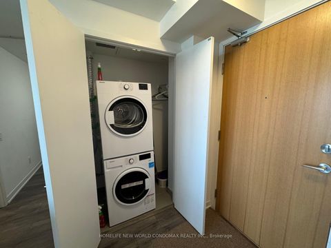 Photo 18 at 609 - 1787 ST. CLAIR Avenue W, Pellam Park, Toronto