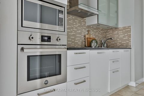 Photo 2 at 3902 - 14 York Street, Waterfront Communities C1, Toronto