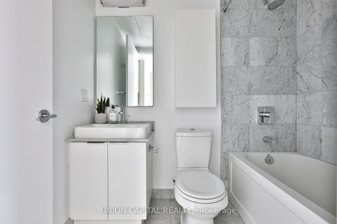 Photo 8 at 3902 - 14 York Street, Waterfront Communities C1, Toronto