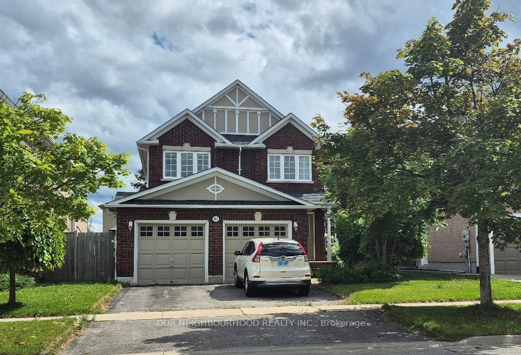 83 Cloughley Drive N, Northwest, Barrie photo 3 83 Cloughley Drive N, Northwest, Barrie photo 3